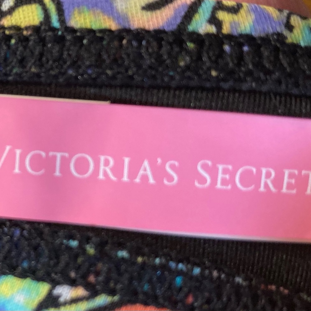 GUC Victoria’s Secret Strapless Bandeau Swimsuit Top Size 34D - Picture 8 of 9